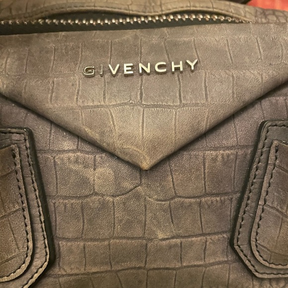 Givenchy Antigona - Picture 12 of 14